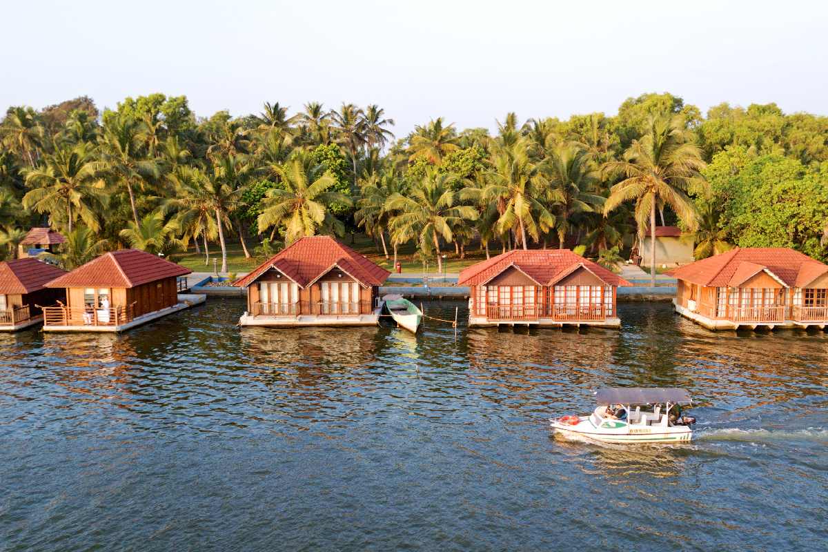 Poovar